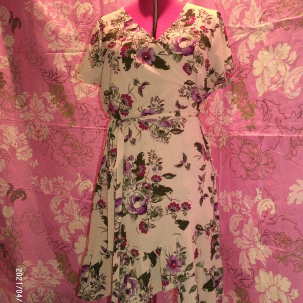 City Chic wrap dress